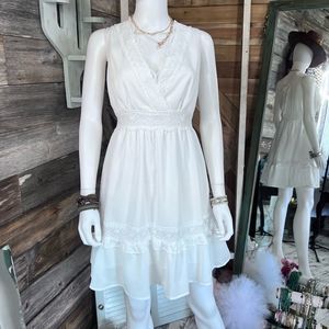 White Lace Crochet Flounce V Neck Sleeveless Mini Dress